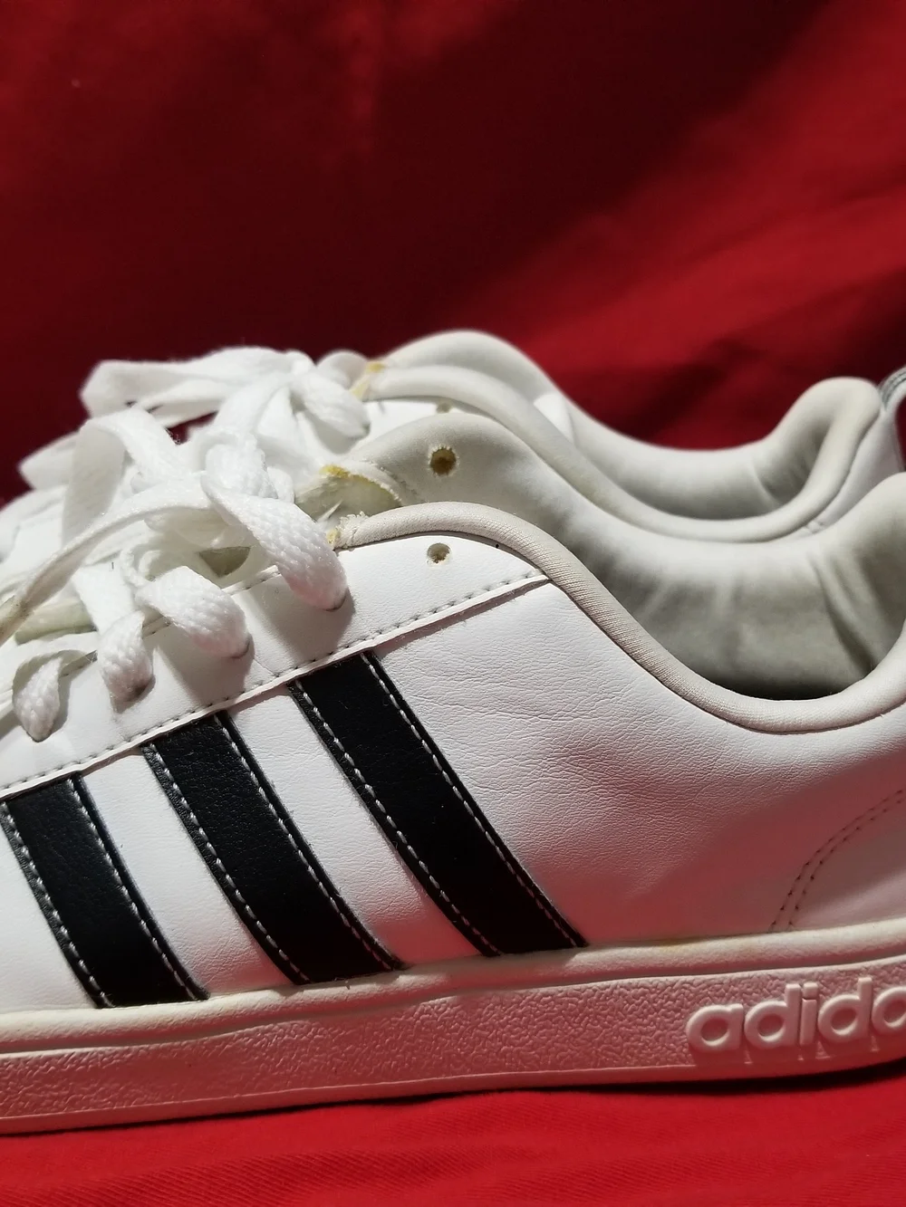 Adidas Adult Size 6 White Neo Baseline Sneakers with Black Three-Stripes